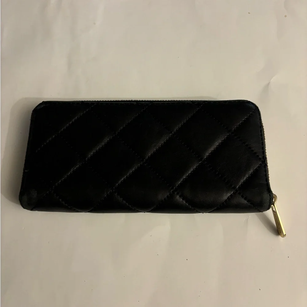 Michael Kors Black Quilted Women's Clutch/Wallet